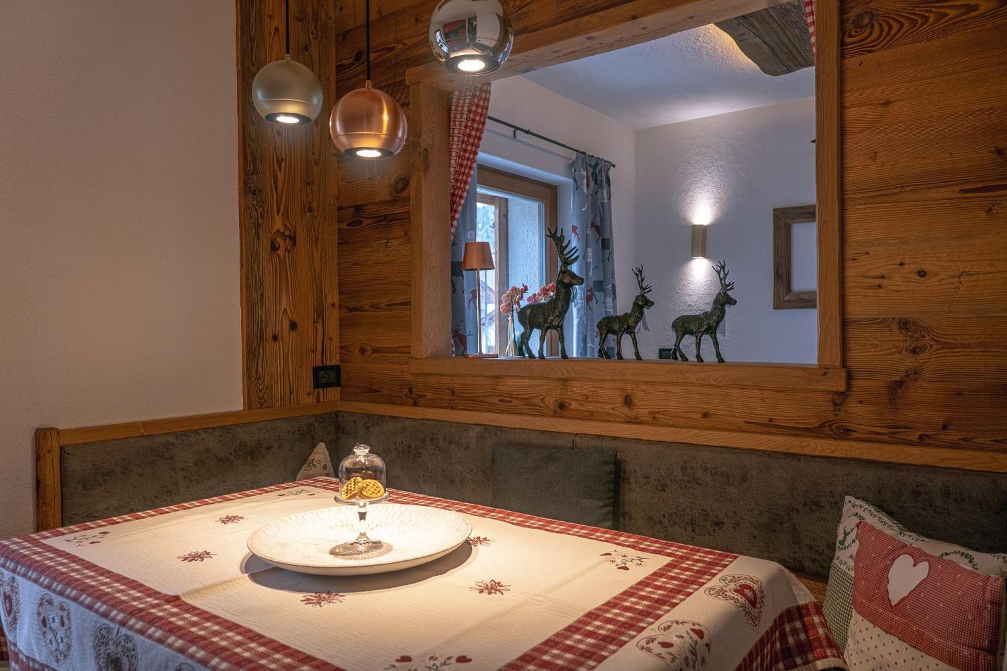 سان فيجيليو دي ماريبْ Alpine Residence Villa Adler المظهر الخارجي الصورة